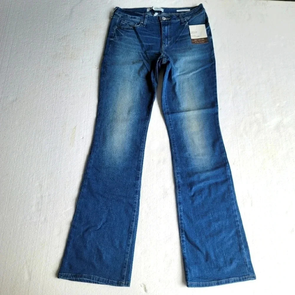 NWT Vintage America Womens Jeans Blue Mid Rise Bootcut Heaven Comfort Denim 8/29